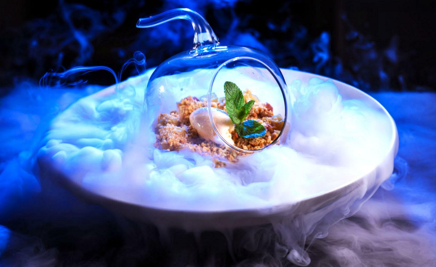 Молекулярна кухня з рідким азотом — шокова заморозка десертів